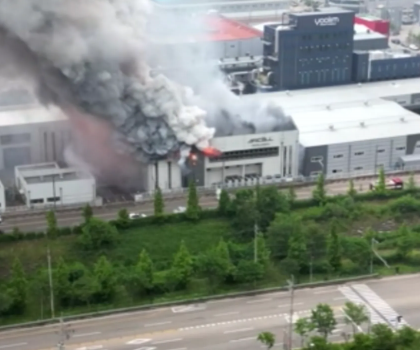 電池工廠突發火災，已發現20多具遺體！該樓存放著3萬多個鋰電池成品，尹錫悅下令：全力搜救
