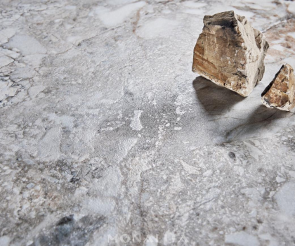 多重光影質感，蒙娜麗莎瓷磚時空石韻系列以技術打造多維質感