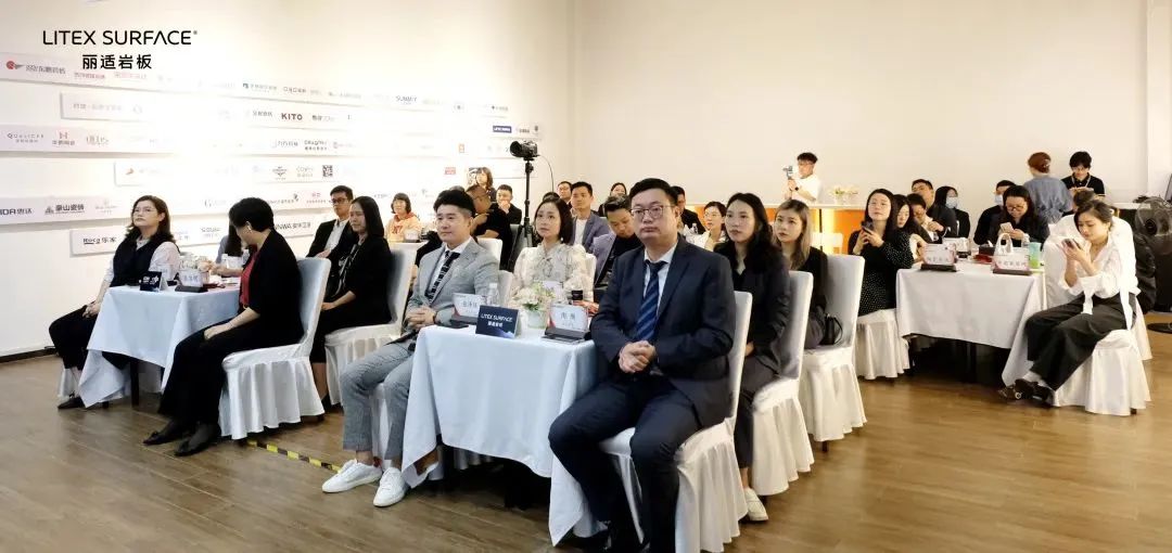 1668386456757652.jpg 4.jpg