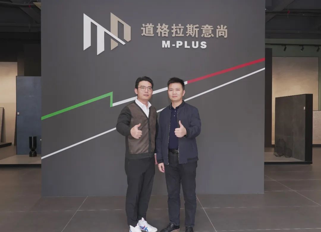 道格拉斯趙帆：不設(shè)限，無極限 探討年輕品牌運營之道.jpg