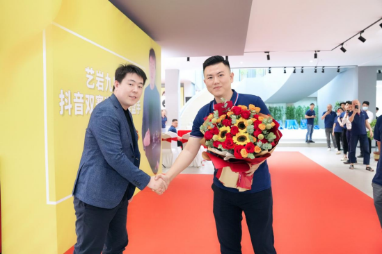 1681290434596744.png image.png