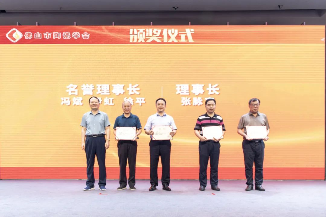 1690188477547896.jpg 21.jpg