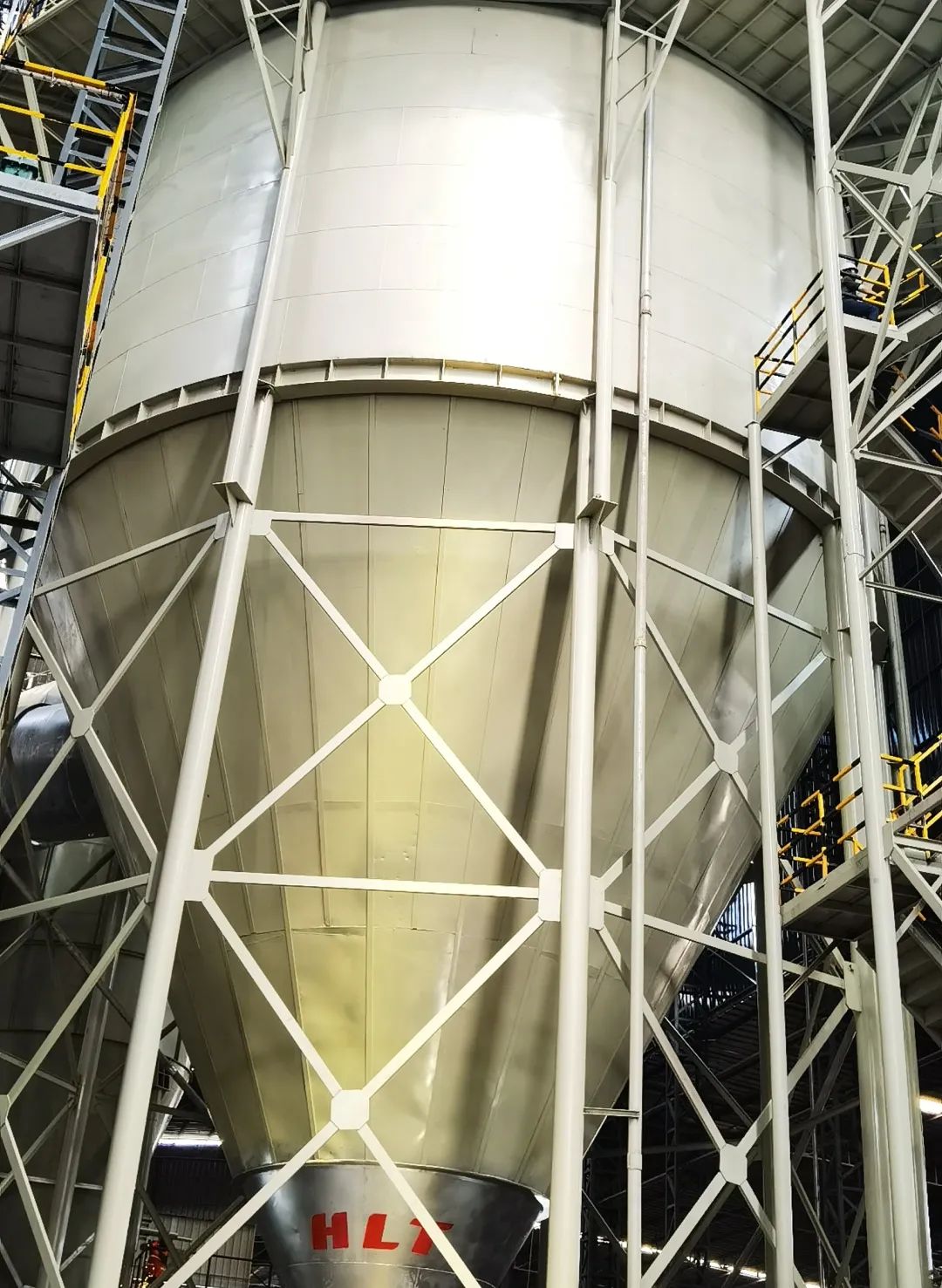 1704448408403788.jpg 67.jpg