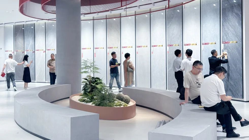 1713421226769043.jpg 40.jpg