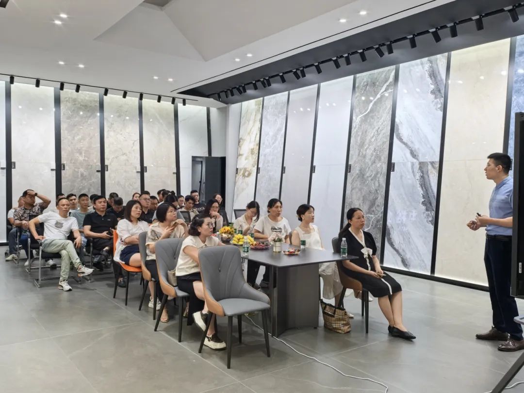 1723248369829405.jpg 4.jpg